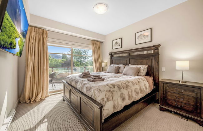 Top Floor Lake View Condo at Copper Sky - Foto 6