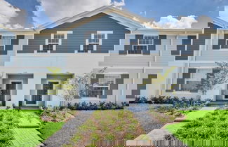 Foto 1 - 5 Bed In Windsor Island Resort 5 Bedroom Townhouse by RedAwning