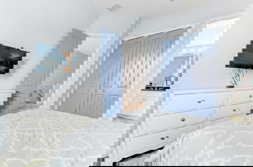 Foto 3 - Sunset Key, 5 Bedrooms, Private Pool, Game Room, Beach, Sleeps 12