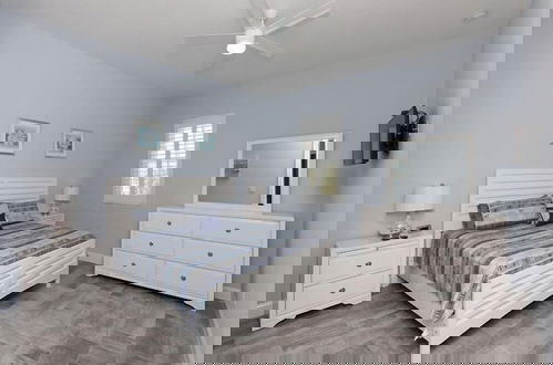 Foto 11 - Sunset Key, 5 Bedrooms, Private Pool, Game Room, Beach, Sleeps 12
