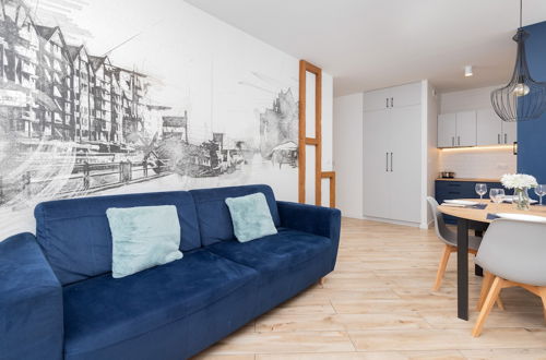 Photo 1 - Aesthetic Deep Blue Apartment by Renters