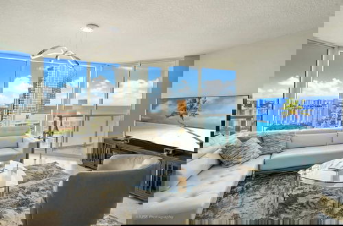 Foto 1 - A Breathtaking Oceanview High Rise Luxury Condo!