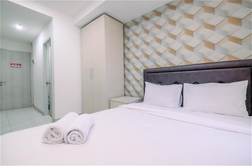 Foto 4 - Good Deal And Homey Studio Azalea Suites Apartment Cikarang