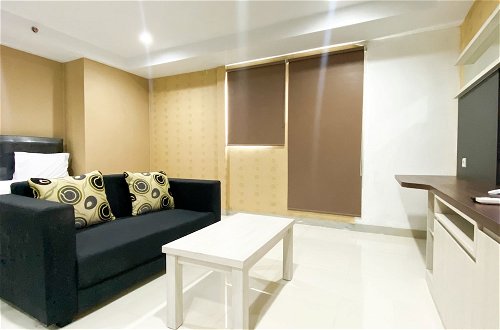 Foto 11 - Simply Look Studio At Azalea Suites Apartment