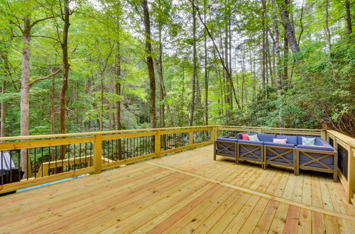 Photo 19 - Luxurious Mountain Cabin w/ Chestatee River Access