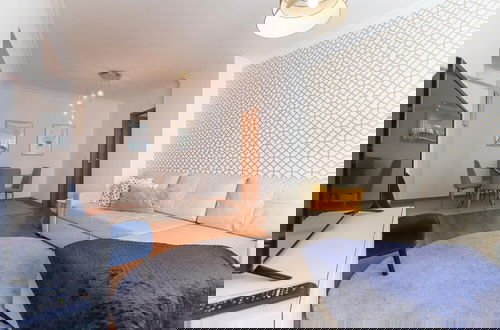 Foto 2 - Laranjeiras Design by Homing