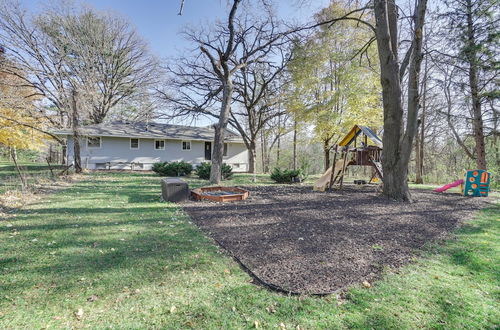 Foto 35 - Spacious Stillwater Home w/ Yard & Fire Pit