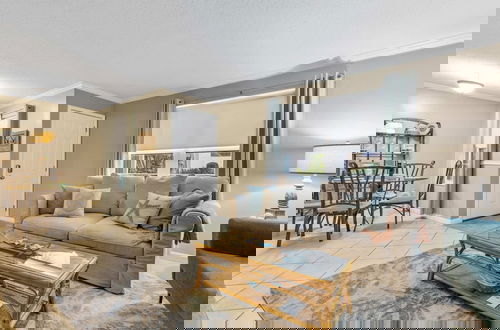 Photo 10 - Coastal Clipper Charming 2 Bdr, Walk to Beach!