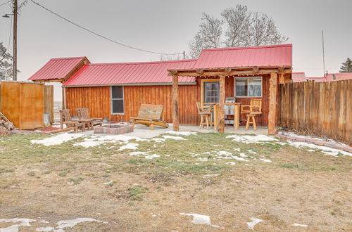 Photo 9 - Glenvil Cabin w/ Gas Grill: Steps to Dock & Pond