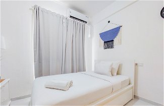 Photo 2 - Comfortable And Homey Studio At Sky House Alam Sutera Apartment