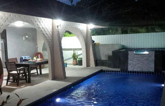 Foto 1 - Villa Rosa With Private Pool and Jacuzzi