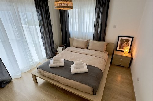 Foto 4 - Welcome to Our Luxurious 1-bedroom Private Residence With a Special Patio