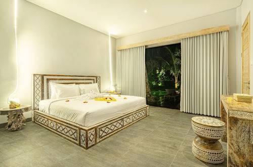 Photo 12 - Brand New luxury 3BR Villa Ethnic Ubud 2