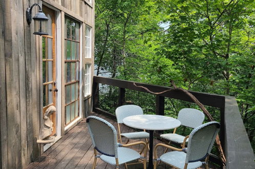 Photo 18 - The Treetop Hideaways at Ruby Falls