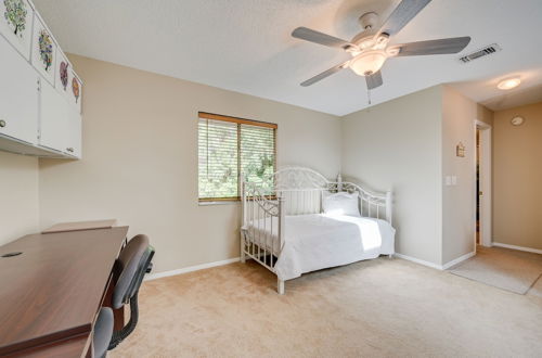 Photo 15 - Tampa Townhome w/ Lake Access & Workspace