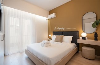 Photo 2 - Luxury Apartment in the Heart of Athens