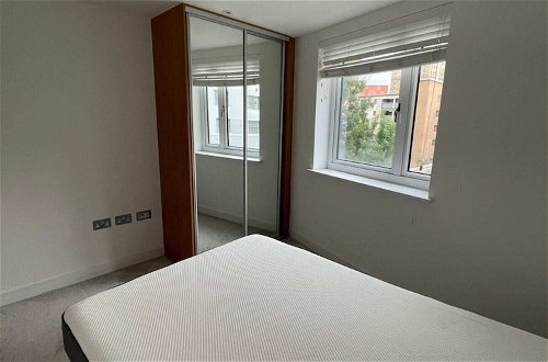 Foto 3 - Bright & Modern 2 Bedroom Flat W/balcony - Whitechapel