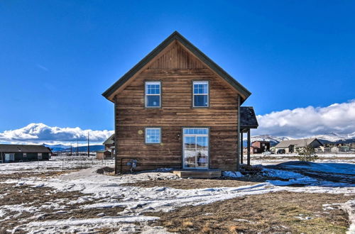 Photo 9 - Modern Mountain Loft w/ Views - 1 Mi to Downtown