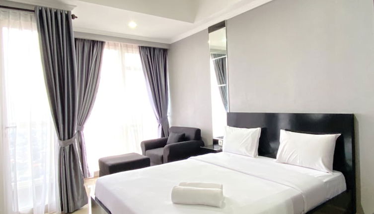 Photo 1 - Good Deal And Comfortable Studio Menteng Park Apartment