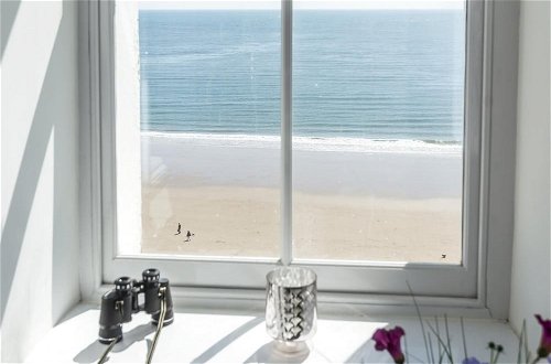 Photo 34 - The Penthouse - Luxury 1 Bed - Panorama - Tenby