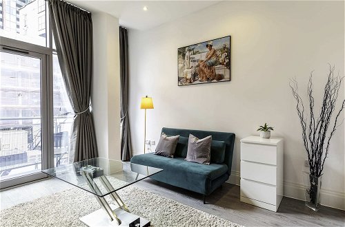 Photo 12 - Beautiful One Bed Abode In East Putney