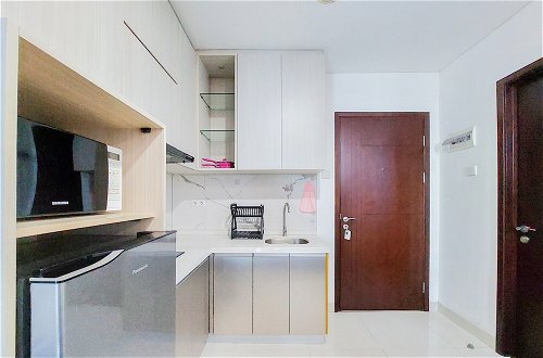 Foto 7 - Good Choice And Comfortable Studio Brooklyn Alam Sutera Apartment