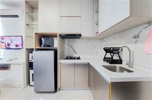 Foto 6 - Good Choice And Comfortable Studio Brooklyn Alam Sutera Apartment