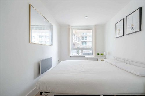 Photo 8 - Central 2BD Flat w/ River View Balcony - Vauxhall