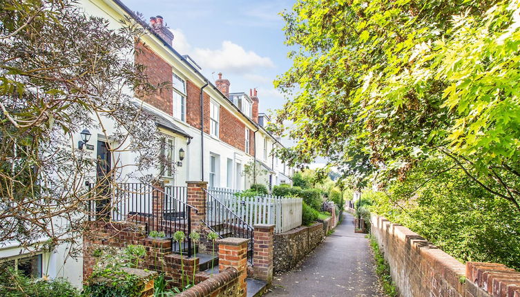 Photo 1 - Peaceful Elevated Residential Area - Walk to City