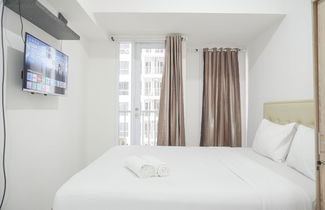 Photo 2 - Cozy And Enjoy Living Studio Room Tokyo Riverside Pik 2 Apartment