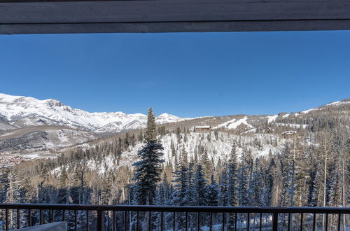 Photo 21 - Villas At Cortina Penthouse 11 3 Bedroom Condo by Alpine Lodging Telluride