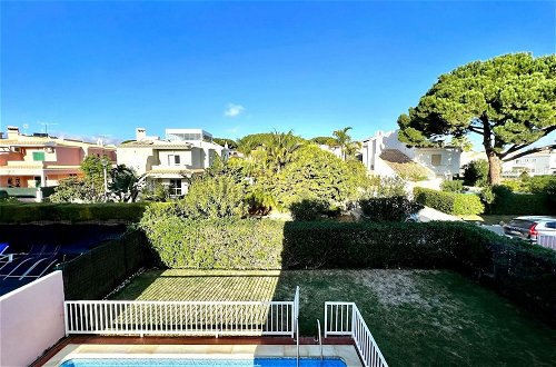 Foto 22 - Vilamoura Classic Villa With Pool by Homing