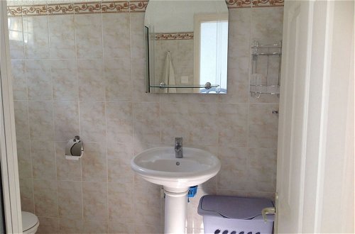 Foto 8 - Lovely Apartment in Flic en Flac, Close to the Lovely Beach and all Amenities