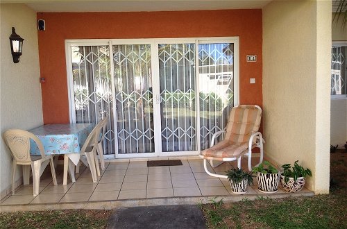 Photo 17 - Lovely Apartment in Flic en Flac, Close to the Lovely Beach and all Amenities