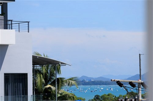 Photo 39 - Pearl Seaview Villa with Private Gym