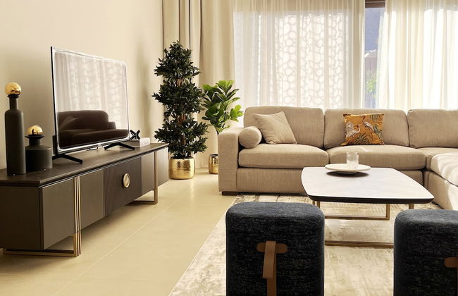 GLOBALSTAY Luxury 4Br Villa Private Pool - Photo 39