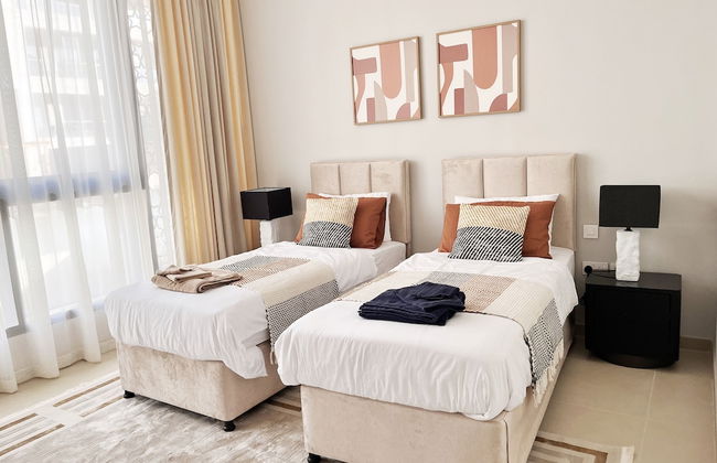 GLOBALSTAY Luxury 4Br Villa Private Pool - Photo 4