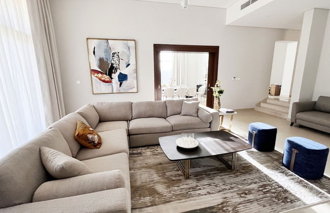 GLOBALSTAY Luxury 4Br Villa Private Pool - Photo 36