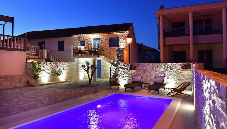 Photo 1 - Villa Mediteran