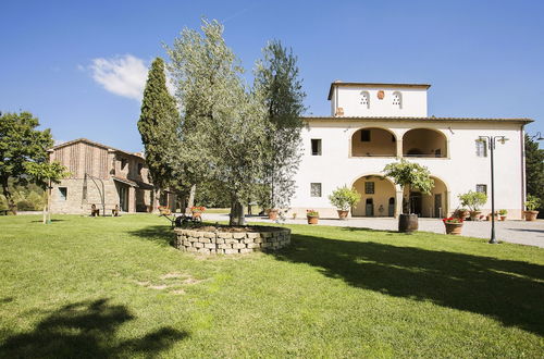 Photo 59 - Farmhouse in Castiglion Fibocchi