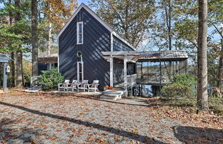 Photo 1 - 'the Chalet on Sinclair' w/ Private Dock & Kayaks