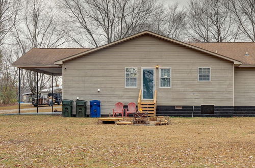 Photo 8 - Secluded Hazel Green Home w/ Yard