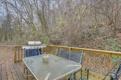 Photo 14 - Pet-friendly Cottage ~ 8 Mi to Downtown Knoxville