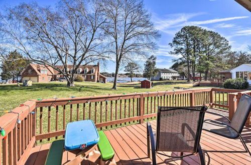 Foto 13 - Spacious Chesapeake Home w/ Pool Table