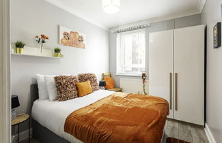 Foto 1 - Chic High Spec Apartment Near Central London