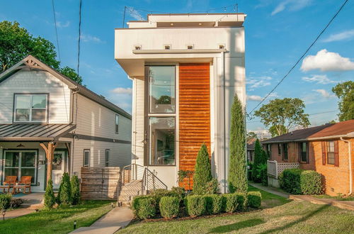 Foto 19 - Luxe Home w/ Rooftop Patio, Mins to Downtown