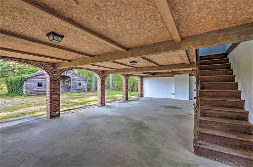 Photo 12 - Charming Newnan Carriage House on 95 Acres