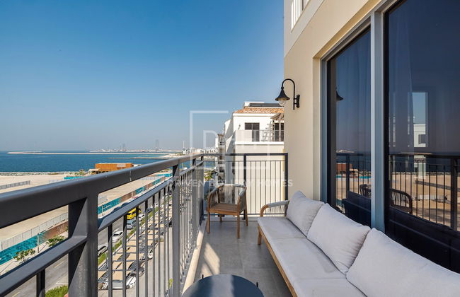 Le Pont Building 3 Port De La Mer - Photo 1