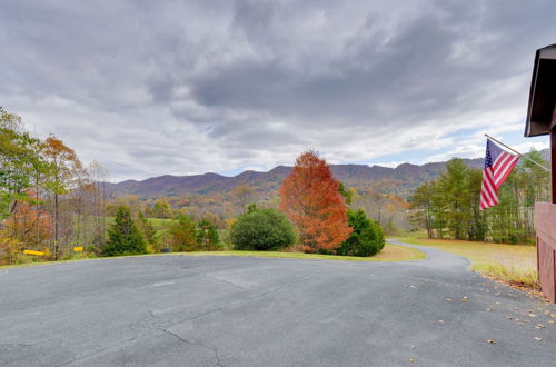 Foto 21 - Jonesborough Home on 8 Acres w/ Mountain Views