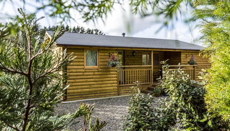 Foto 1 - Fern Lodge - 2 Bedroom Log Cabin - Saint Florence - Tenby